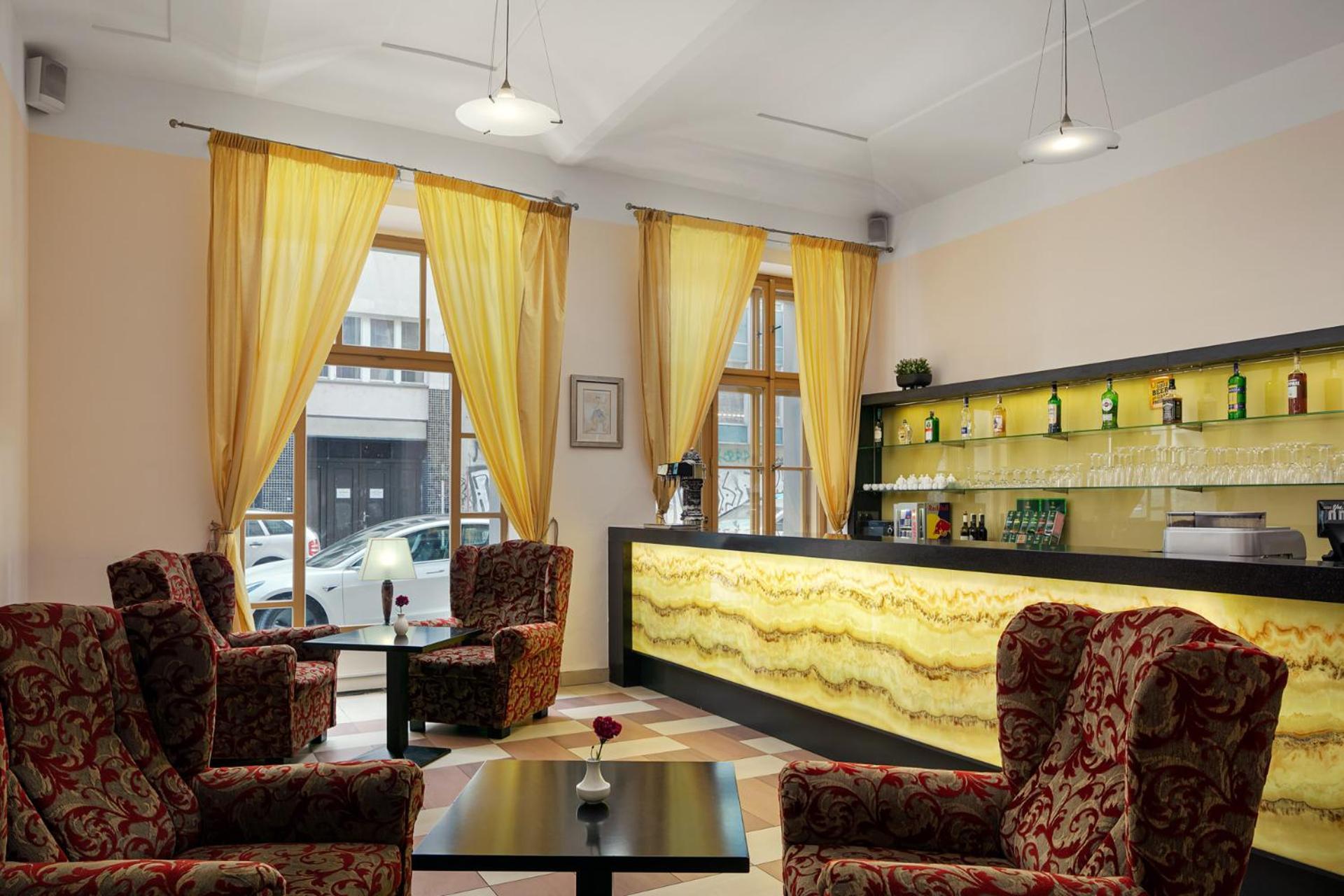 Ea Embassy 4* Praag
